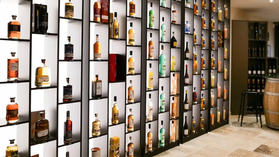 Création d'un bar / cave à vin au cœur de Tournus