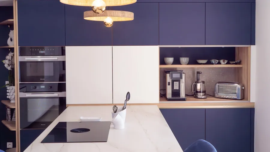 Une cuisine contemporaine dans un esprit \