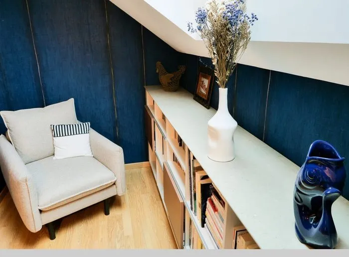 Agencement d'un escalier dans une maison de caractère dans l'Ain, Bagé-Dommartin