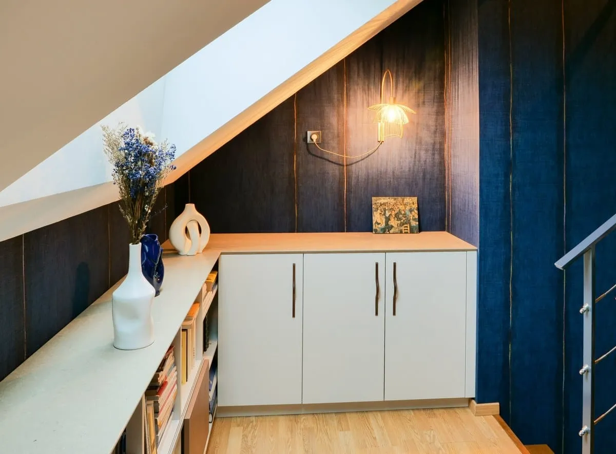 Agencement d'un escalier dans une maison de caractère dans l'Ain