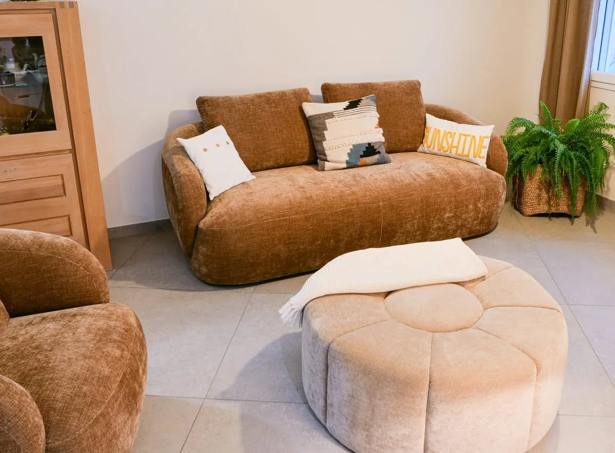 Salon et meuble tv sur mesure dans une maison totalement rénovée