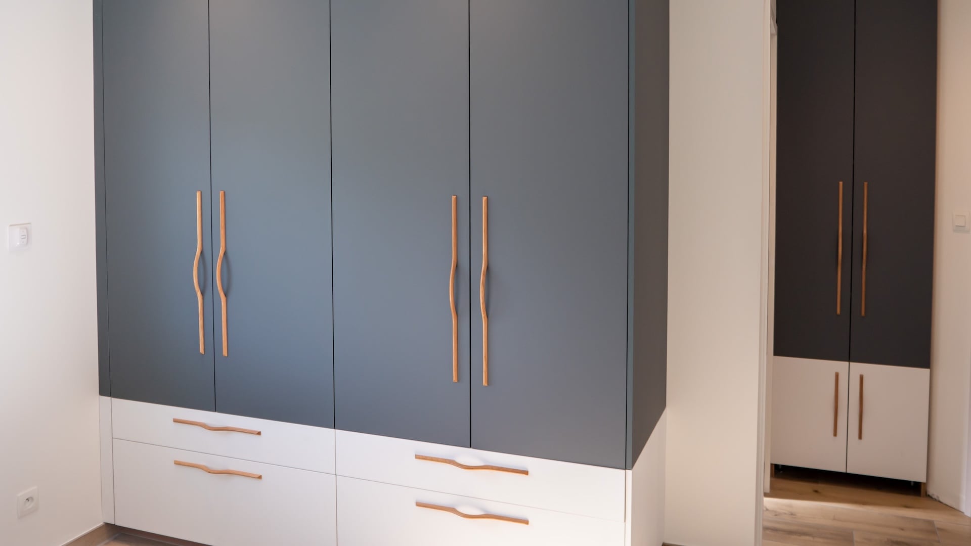 Chambre et dressing sur mesure pour une maison de caractère