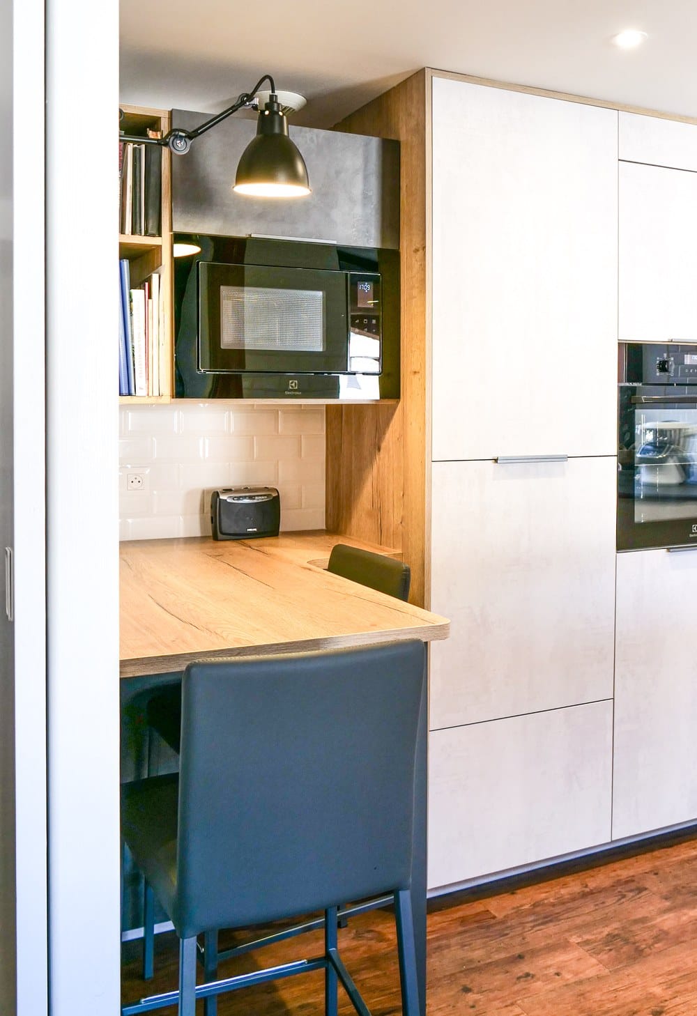Rénovation complète d'une cuisine au style industriel dans un loft