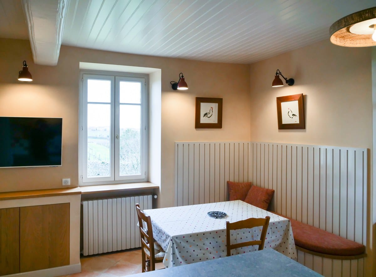 Une cuisine mêlant campagne et modernité dans une maison du Mâconnais